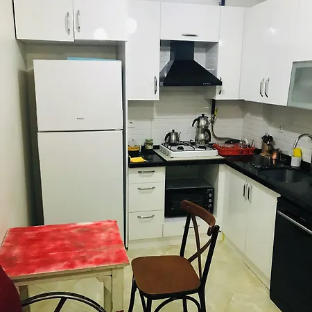 Halil Bey Konagi 3*