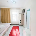 Aparthotel Halil Bey Konagi 3*