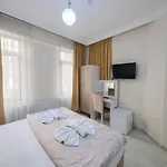 Aparthotel Halil Bey Konagi
