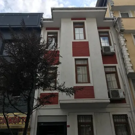 Aparthotel Halil Bey Konagi 3*