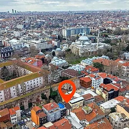 Halil Bey Konagi 3*