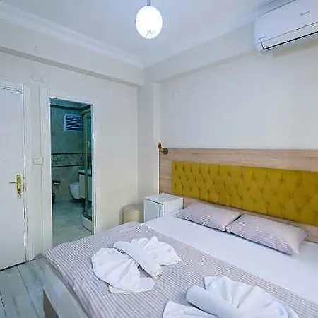 Aparthotel Halil Bey Konagi 3*