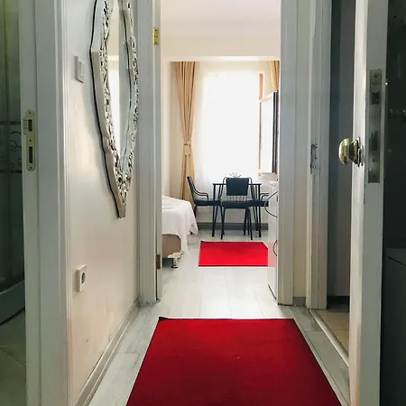 Halil Bey Konagi 3*